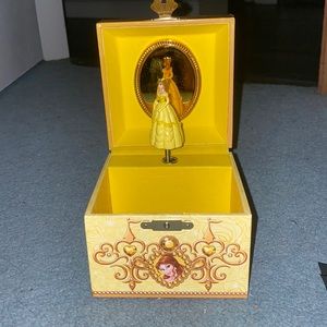 Disney Princess Bella Jewelry box